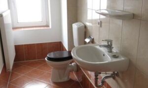 Zimmer in 2er WG in der Nähe der Hochschule Nordhausen, Bad